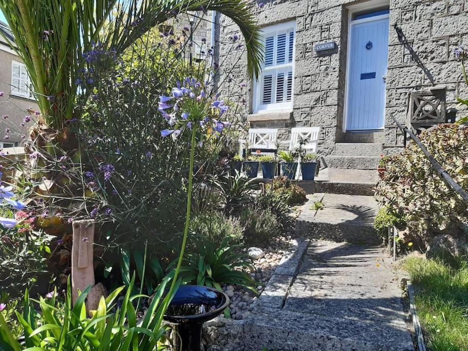 Corvus - Beautiful Cottage Half A Mile From Mousehole Hikkaduwa Dış mekan fotoğraf